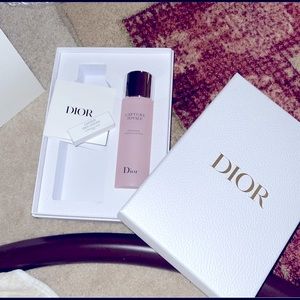 Dior High Performance Treatment Serum-Lotion
Jasmine Des Anges